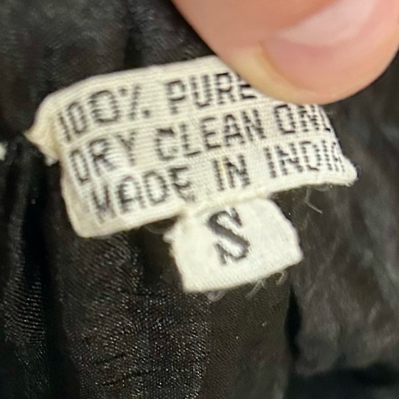 Vintage 100% Silk Black Sequin Midi Skirt | Size Small | Made in India - Picture 6 of 6